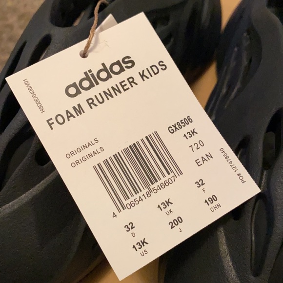 Yeezy Foam Mineral Blue (kids) - Picture 5 of 8